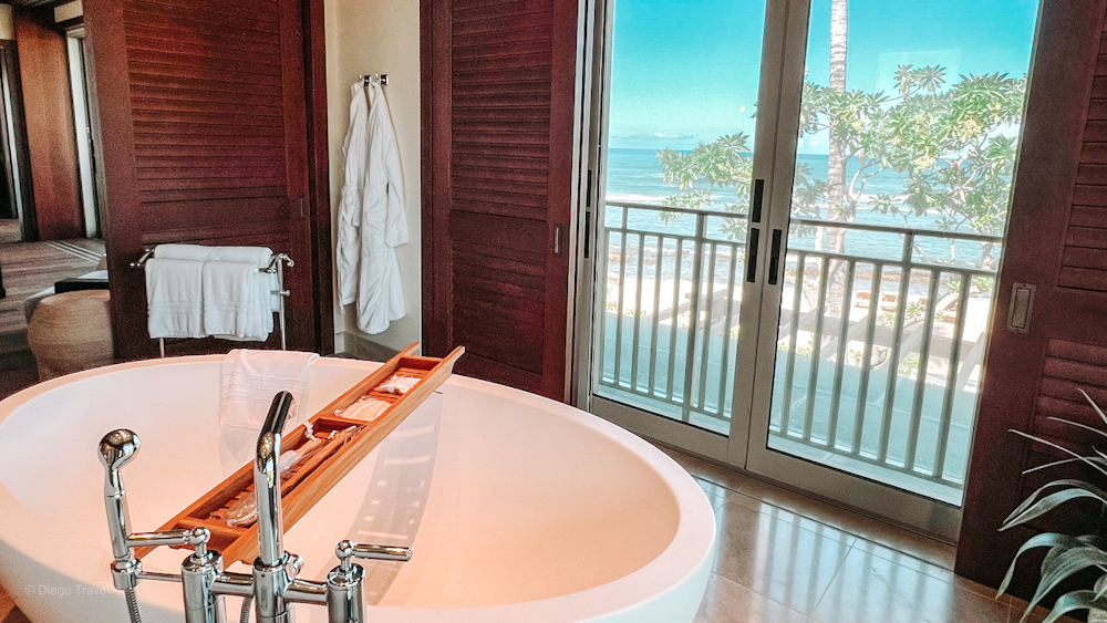 Four Seasons Hualalai Bathroom